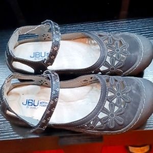 JBU Memory Foam women's loafers